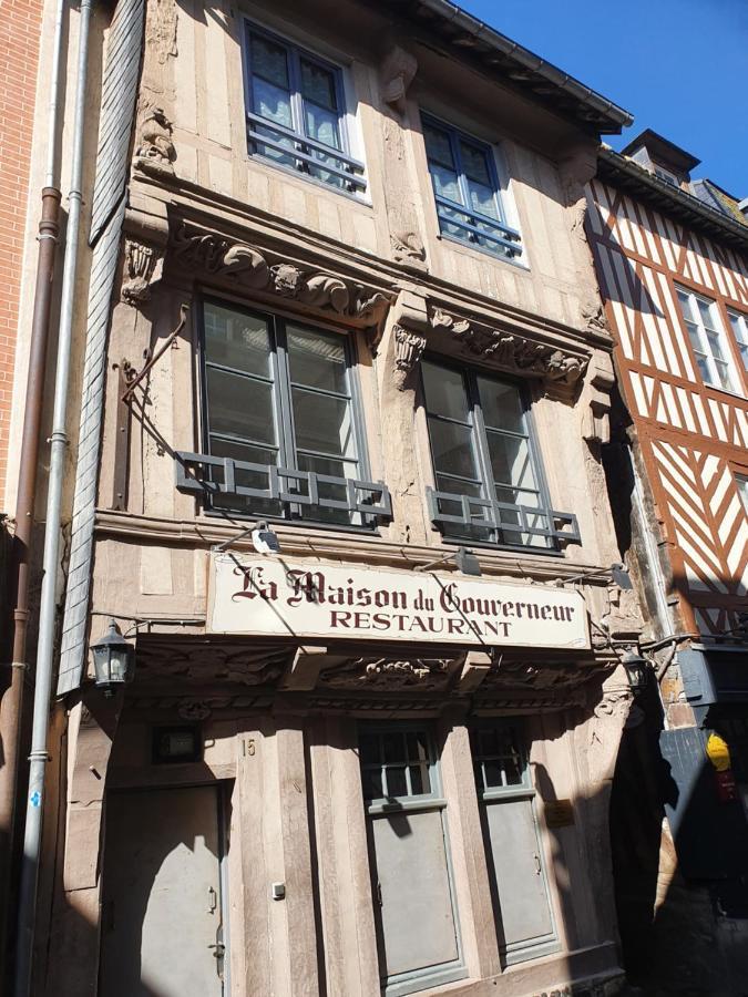 L Haute Du Gouverneur Honfleur Eksteriør billede